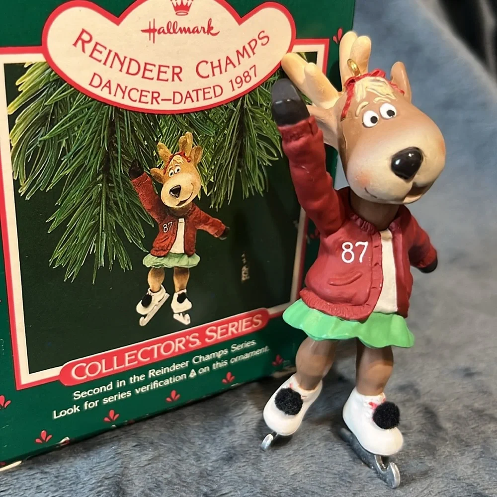 VINTAGE HALLMARK KEEPSAKE ORNAMENT 1986 w box reindeer champs